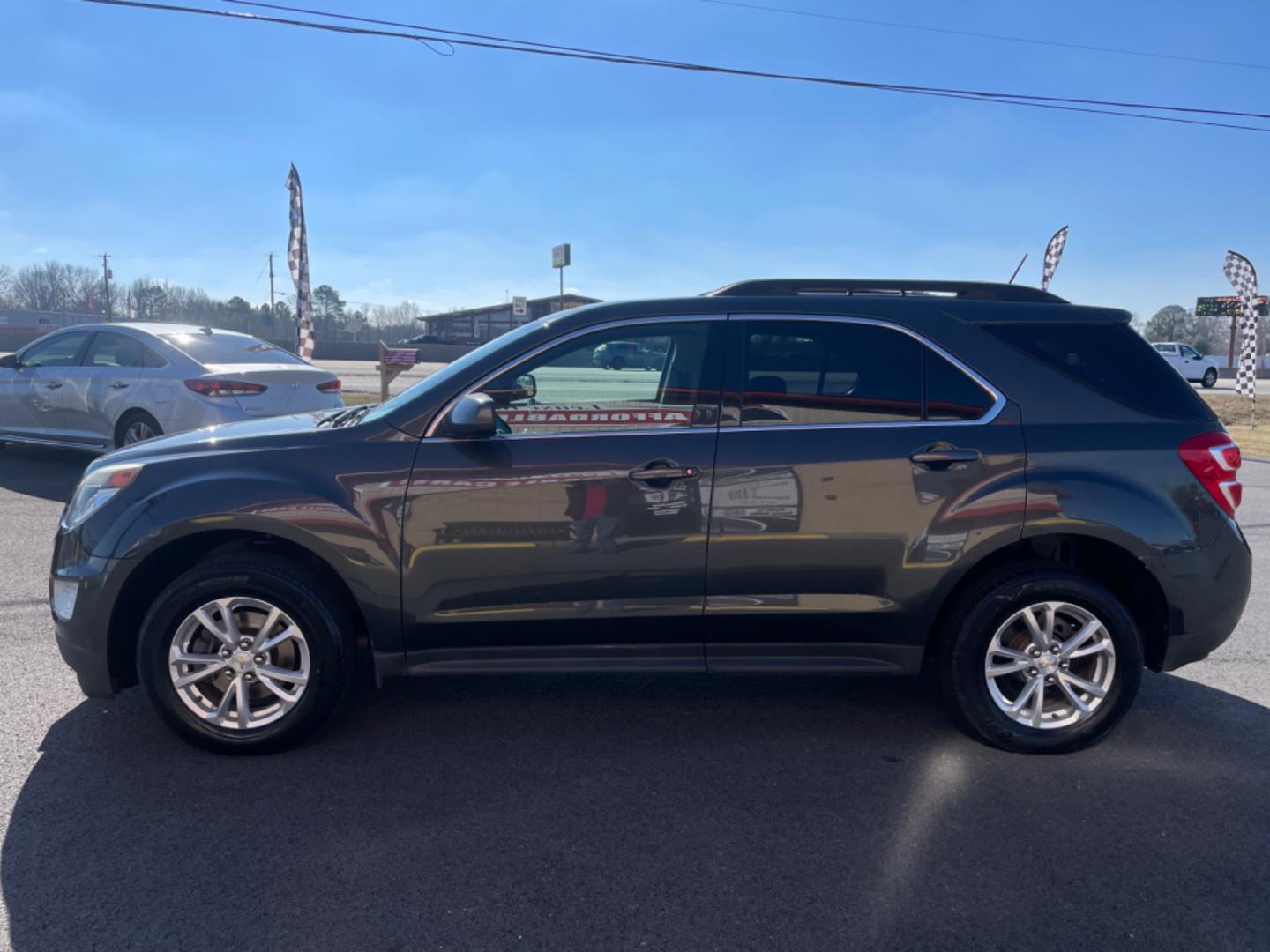 2017 Blue Chevrolet Equinox (2GNALCEK8H6) with an V6, 3.6 Liter engine, Auto, 6-Spd w/OD transmission, located at 8008 Warden Rd, Sherwood, AR, 72120, (501) 801-6100, 34.830078, -92.186684 - Photo#4